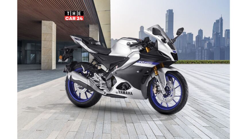 Yamaha R15 V4